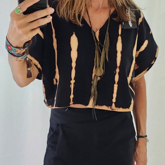 New Mex Designer Shibori Top Organic Cotton and Dye - Incredibly Unique NWT - Picture 2 of 3